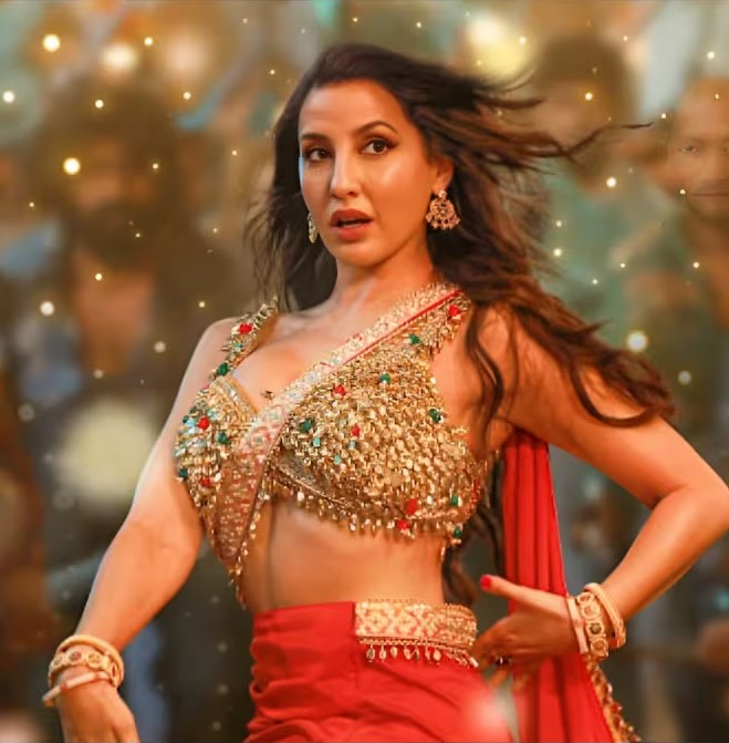 मुख्य इमेज: नोरा फतेही और संजय दत्त 'सरके चुनर तेरी सरके' गाने के पोस्टर में।